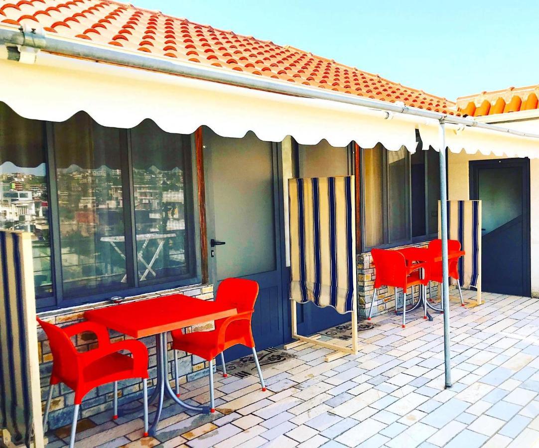 Vila Aliaj Special Rooftop Room For Two Durrës Esterno foto