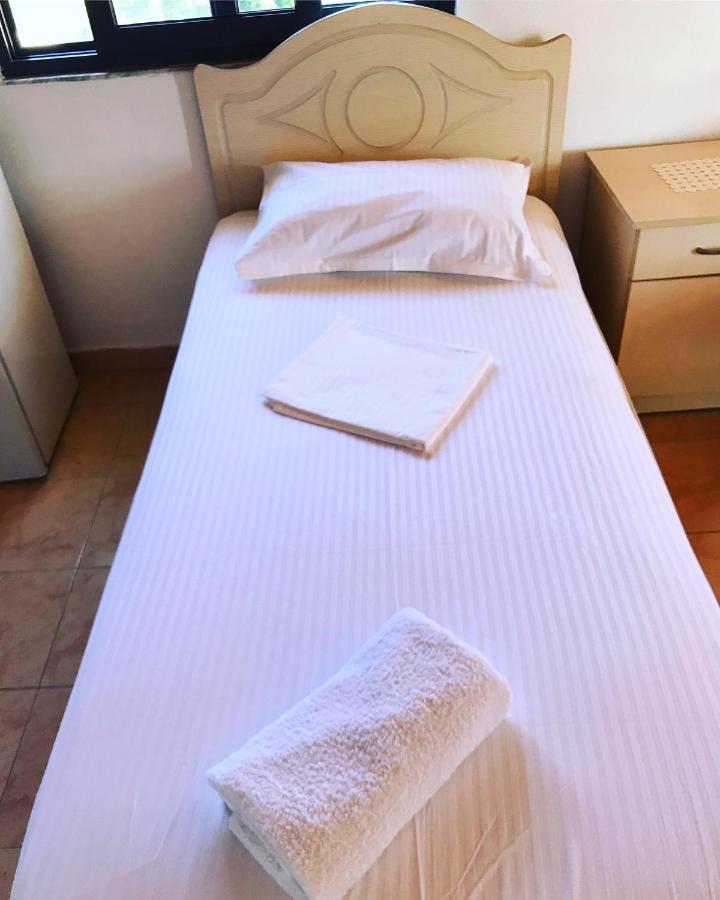 Vila Aliaj Special Rooftop Room For Two Durrës Esterno foto