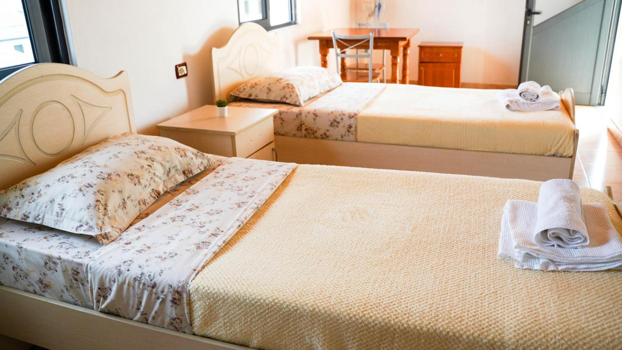 Vila Aliaj Special Rooftop Room For Two Durrës Esterno foto